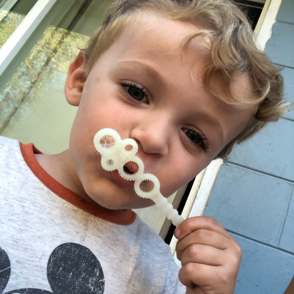 Meet your Posher, Jessica - Picture 5 of 5